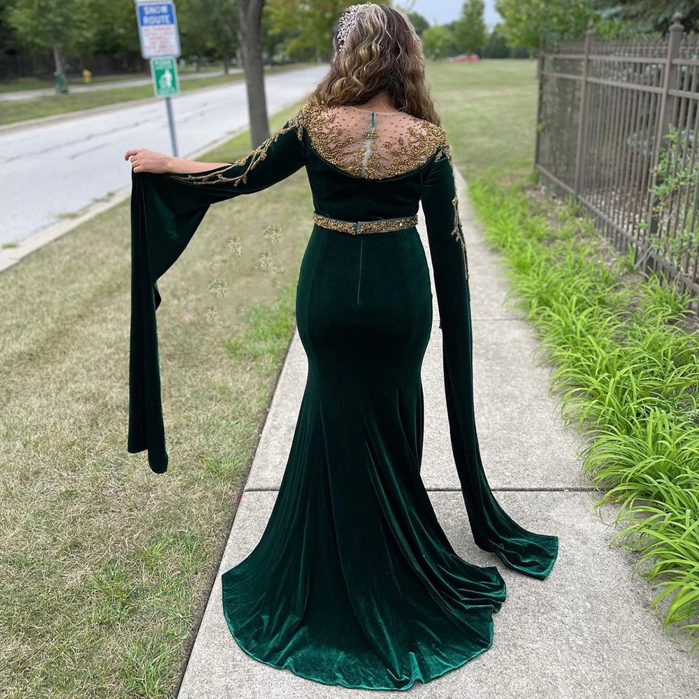 Emerald Mermaid Evening Gown: Modest Green Cape Sleeves